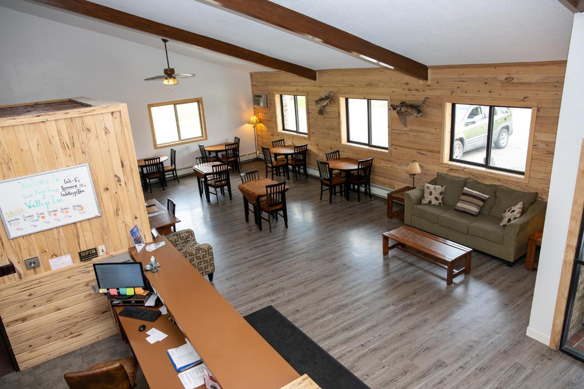 Walleye Inn Baudette 外观 照片